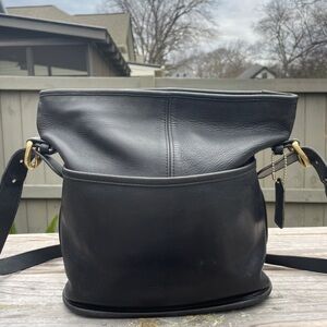 Vintage Coach Bleeker Bucket Bag